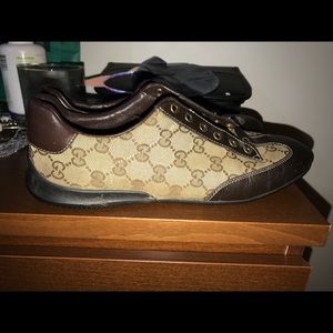 gucci shoes